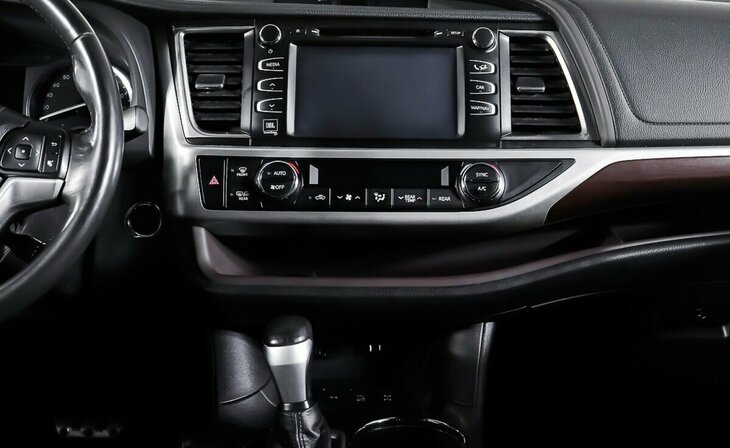 Toyota Highlander - Фото 13