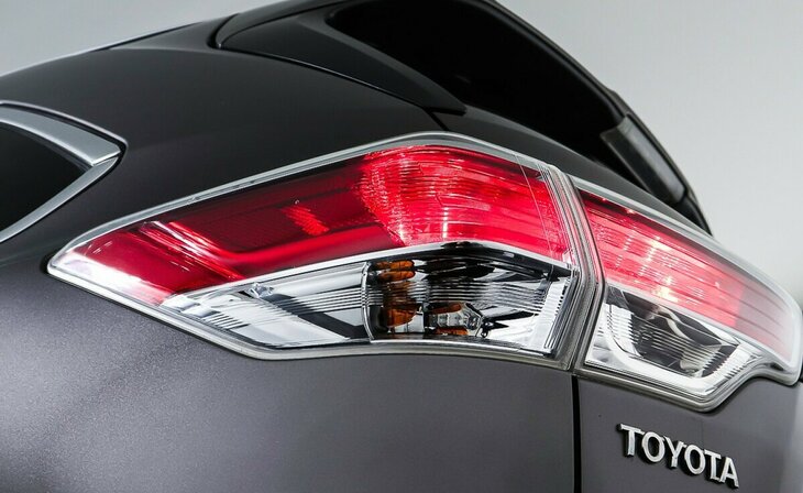 Toyota Highlander - Фото 6