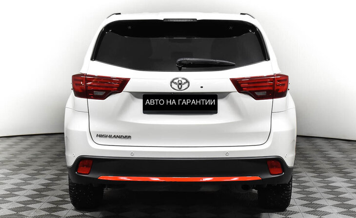 Toyota Highlander - Фото 3