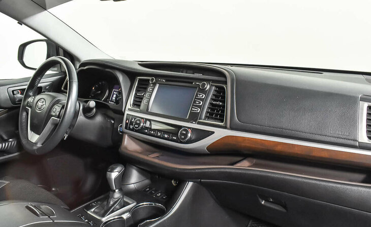 Toyota Highlander - Фото 5