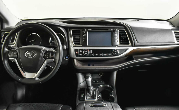 Toyota Highlander - Фото 6