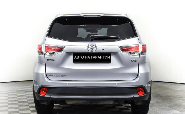 Toyota Highlander - Фото 5