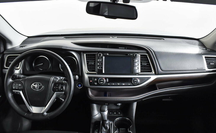 Toyota Highlander - Фото 8