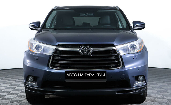 Toyota Highlander - Фото 1