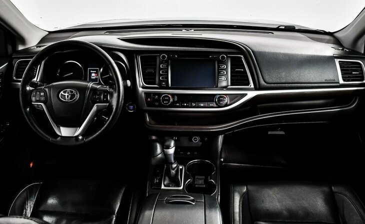 Toyota Highlander - Фото 7