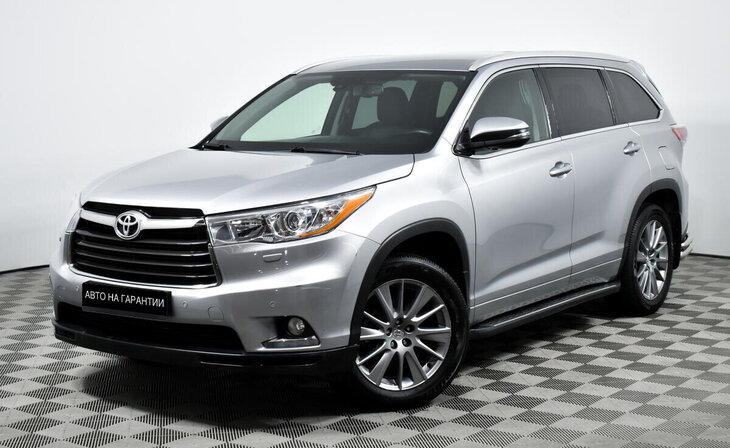 Toyota Highlander - Фото 0