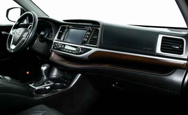Toyota Highlander - Фото 8