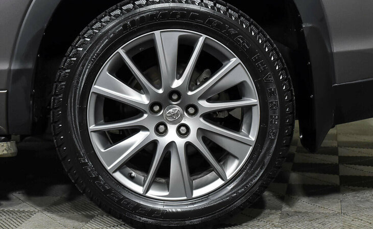 Toyota Highlander - Фото 6