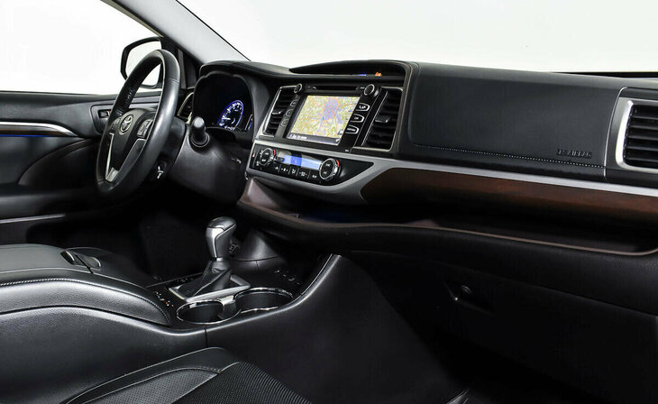 Toyota Highlander - Фото 7
