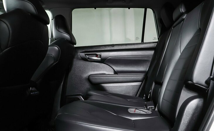 Toyota Highlander - Фото 21