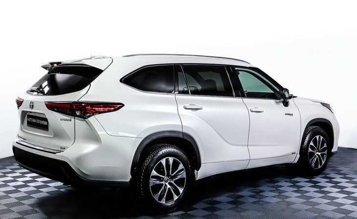 Toyota Highlander - Фото 3