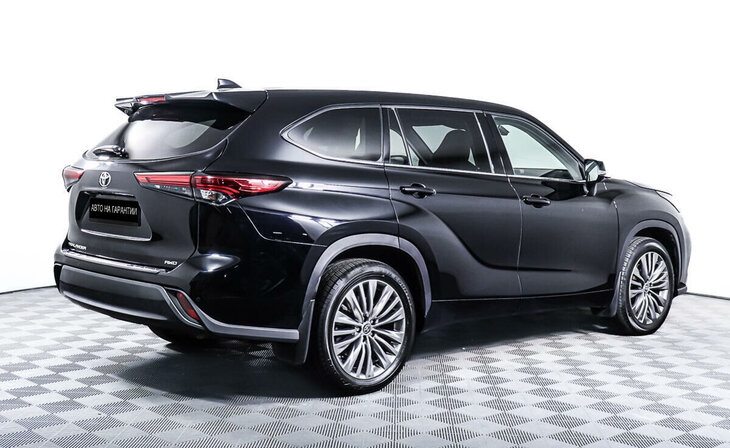 Toyota Highlander - Фото 4