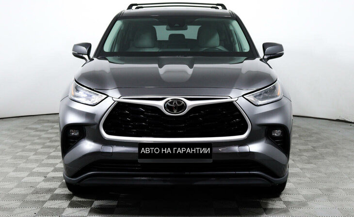 Toyota Highlander - Фото 1