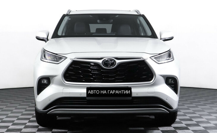 Toyota Highlander - Фото 1