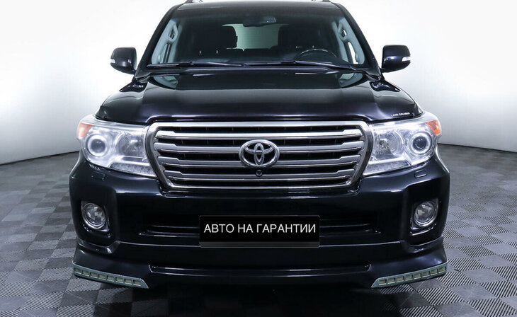 Toyota Land Cruiser - Фото 1