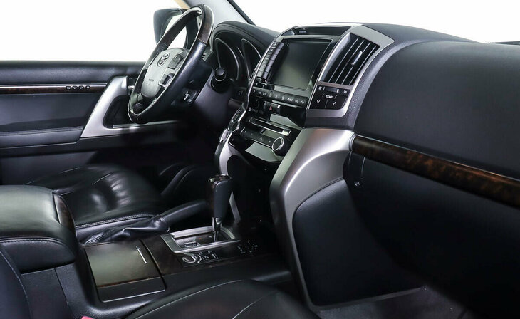 Toyota Land Cruiser - Фото 8