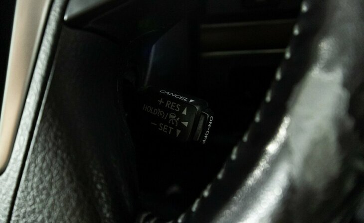 Toyota Land Cruiser - Фото 16