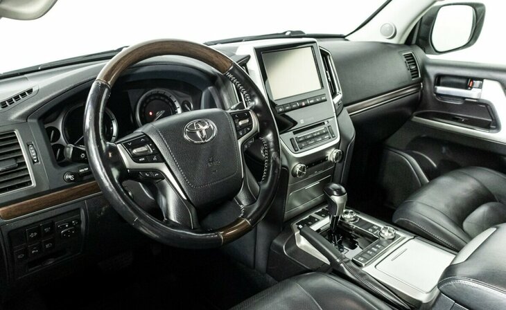 Toyota Land Cruiser - Фото 6