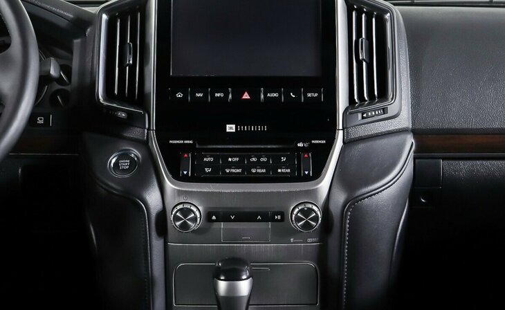 Toyota Land Cruiser - Фото 12