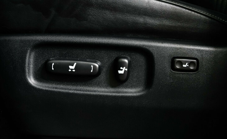 Toyota Land Cruiser - Фото 10