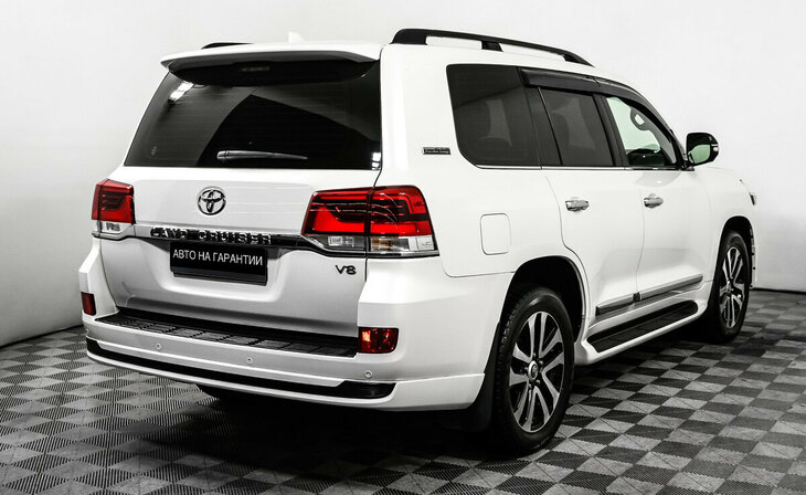 Toyota Land Cruiser - Фото 2