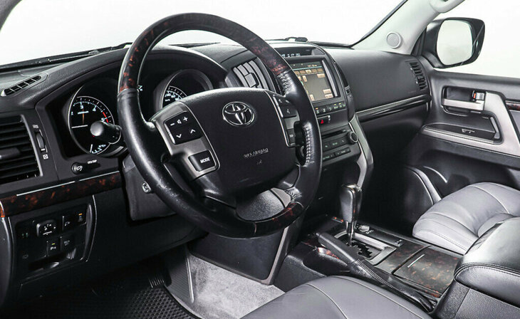 Toyota Land Cruiser - Фото 10
