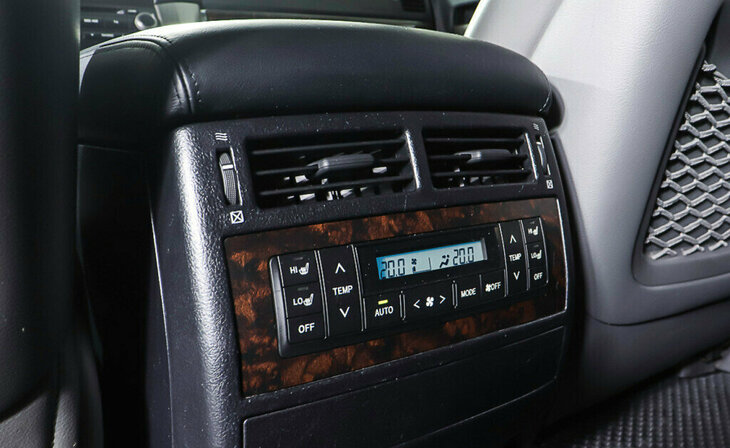 Toyota Land Cruiser - Фото 26