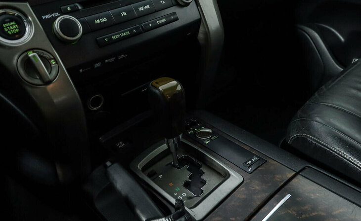 Toyota Land Cruiser - Фото 13