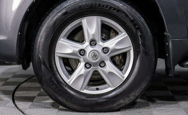 Toyota Land Cruiser - Фото 6