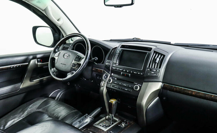 Toyota Land Cruiser - Фото 7