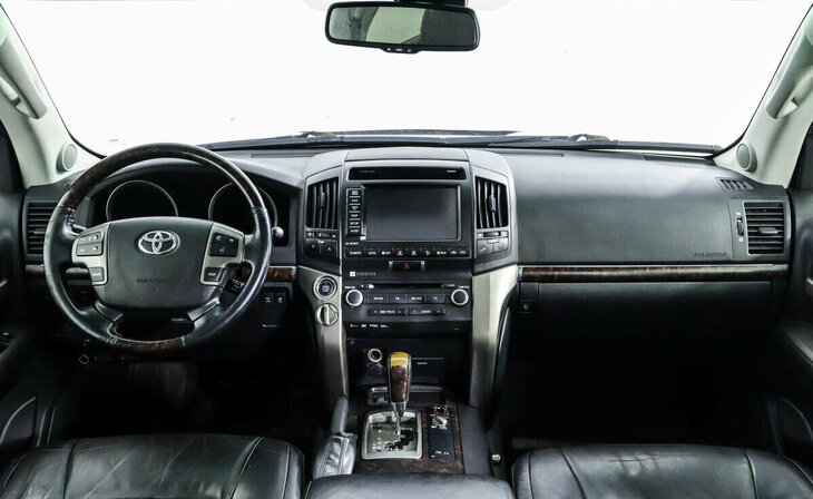 Toyota Land Cruiser - Фото 8