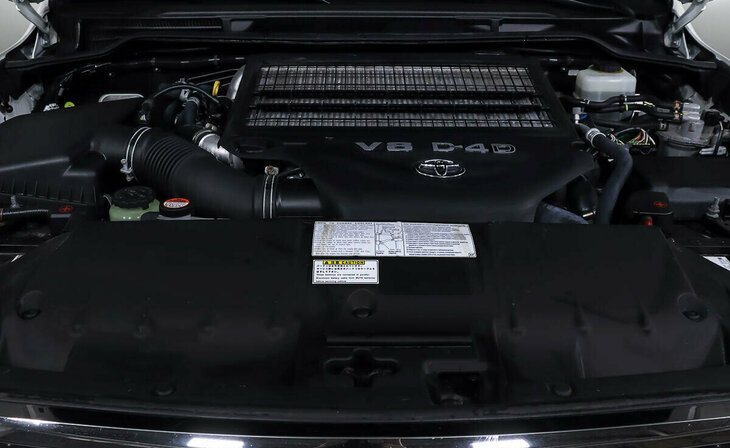 Toyota Land Cruiser - Фото 6