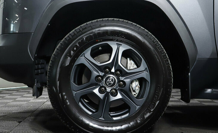 Toyota Land Cruiser - Фото 6