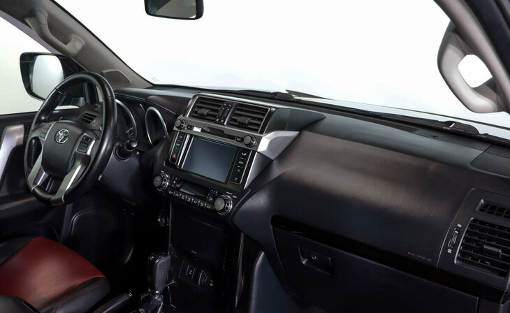 Toyota Land Cruiser Prado - Фото 5