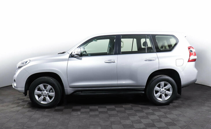 Toyota Land Cruiser Prado - Фото 2
