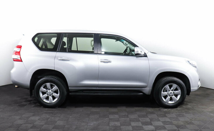 Toyota Land Cruiser Prado - Фото 3