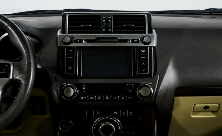 Toyota Land Cruiser Prado - Фото 10