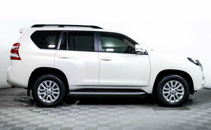 Toyota Land Cruiser Prado - Фото 3