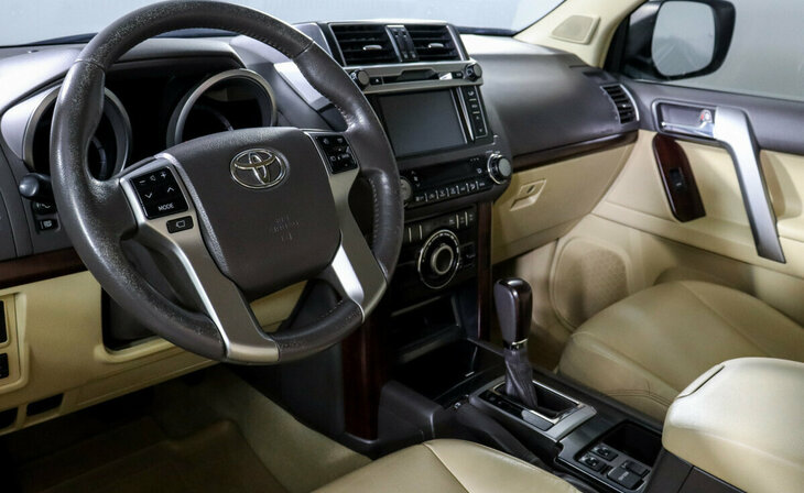 Toyota Land Cruiser Prado - Фото 8