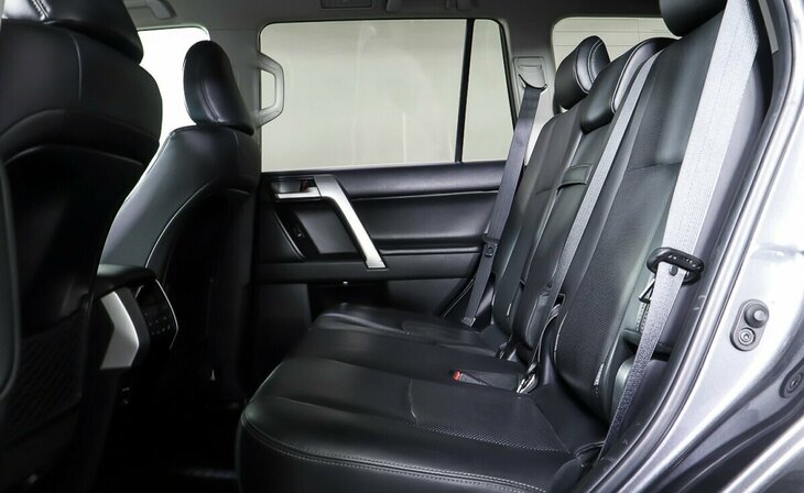 Toyota Land Cruiser Prado - Фото 24