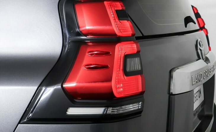 Toyota Land Cruiser Prado - Фото 7