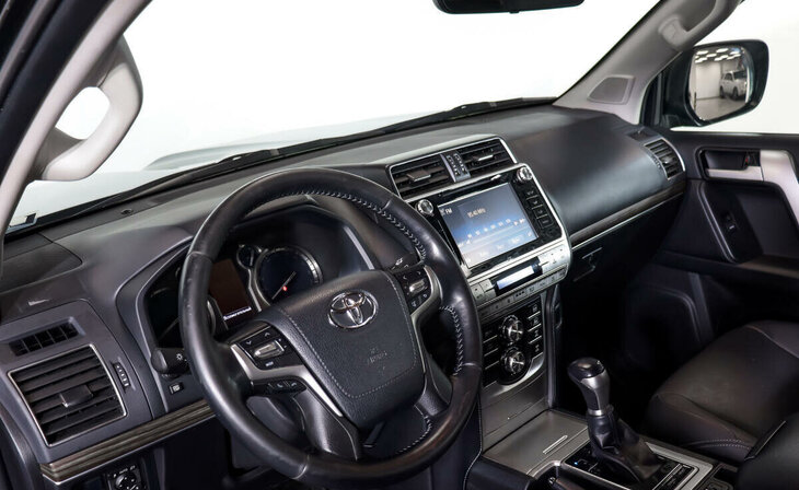 Toyota Land Cruiser Prado - Фото 6