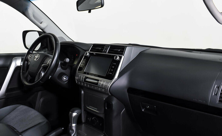 Toyota Land Cruiser Prado - Фото 9