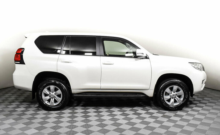 Toyota Land Cruiser Prado - Фото 3