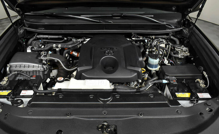 Toyota Land Cruiser Prado - Фото 7