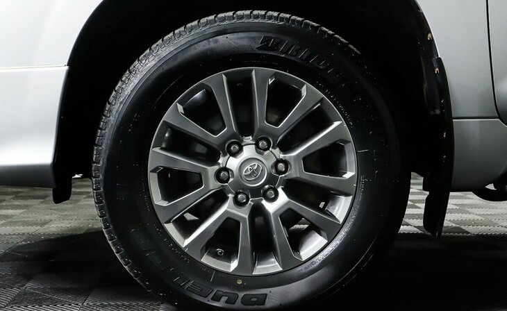 Toyota Land Cruiser Prado - Фото 7