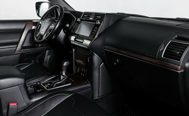 Toyota Land Cruiser Prado - Фото 8