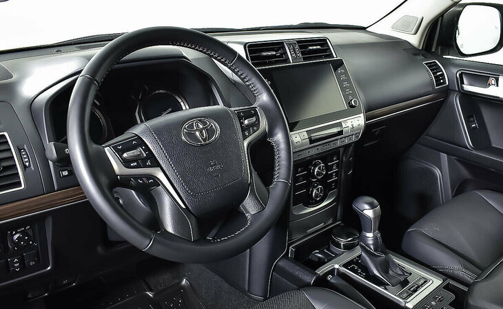 Toyota Land Cruiser Prado - Фото 10