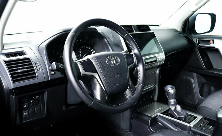 Toyota Land Cruiser Prado - Фото 9