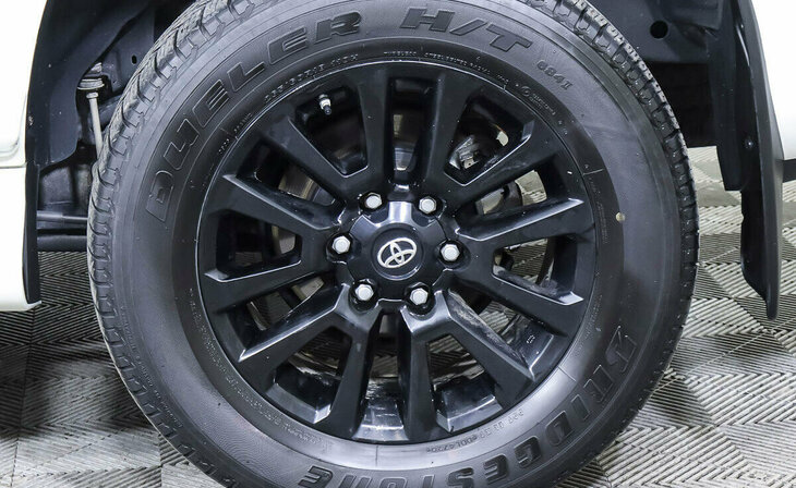 Toyota Land Cruiser Prado - Фото 7